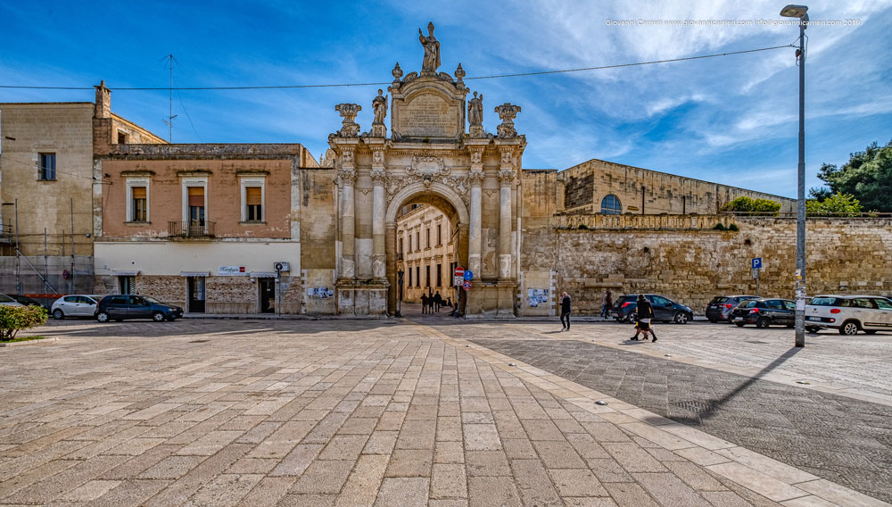 lecce porta rudiae